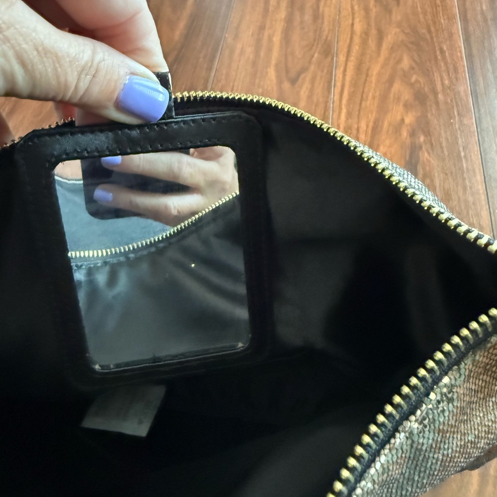 Victoria's Secret Gold Sequin Fold-Over Clutch - Picture 3 of 4